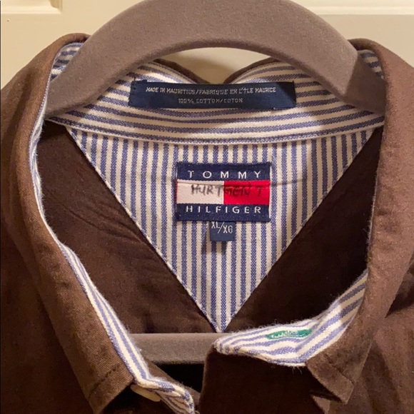 Tommy Hilfiger brown button down cotton shirt - Picture 3 of 5